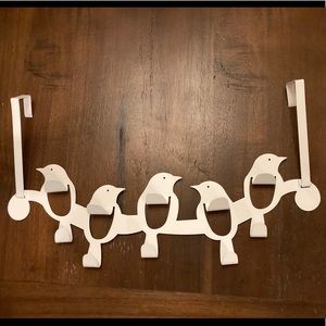 Umbra white metal bird over door hook hanger